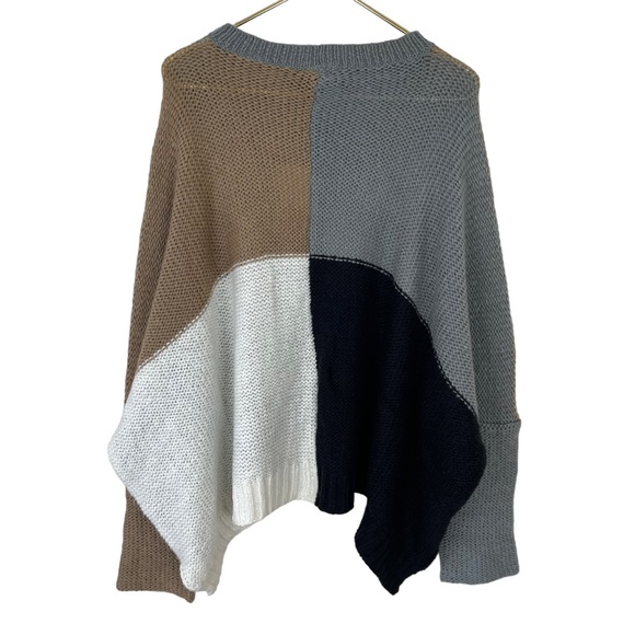 NWT Wooden Ships by Paola Buendia Oversized Boxy Soft Knit Colorblock Sweater - Picture 2 of 16